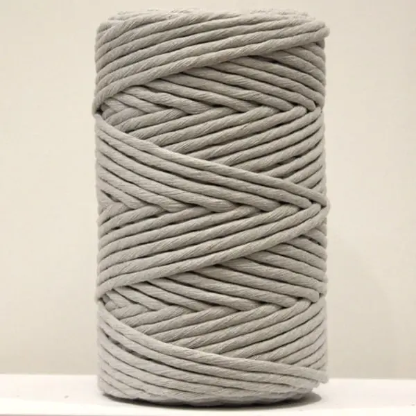 Hilo de algodón peinado para macramé color gris perla