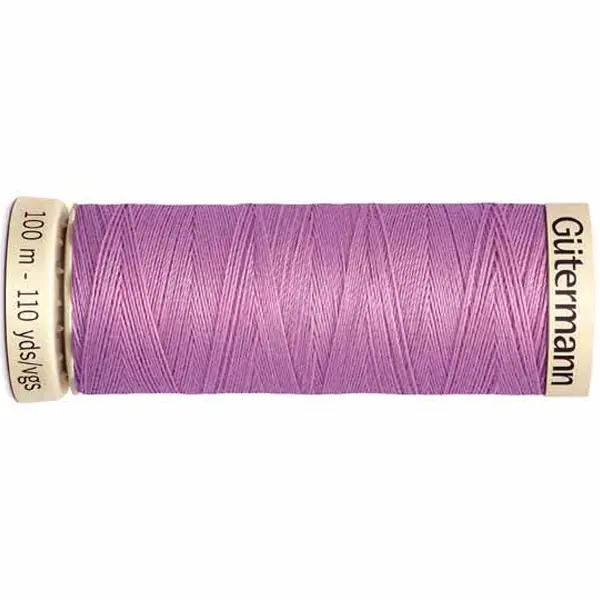 Bobina de 100 m de hilo coselotodo malva (ref 211) de Gütermann