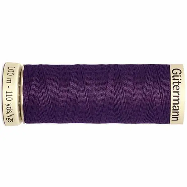 Bobina de 100 m de hilo coselotodo malva (ref 257) de Gütermann