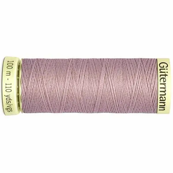 Bobina de 100 m de hilo coselotodo malva (ref 568) de Gütermann
