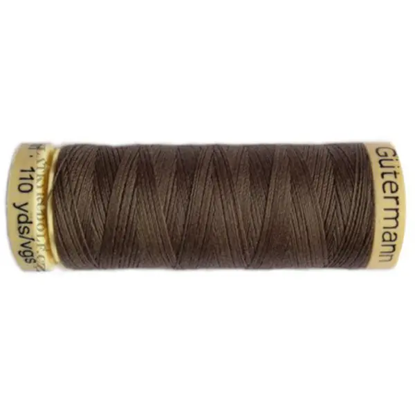 Bobina de 100 m de hilo coselotodo marrón  (ref 669) de Gütermann