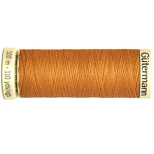 Bobina de 100 m de hilo coselotodo naranja (ref 300) de Gütermann