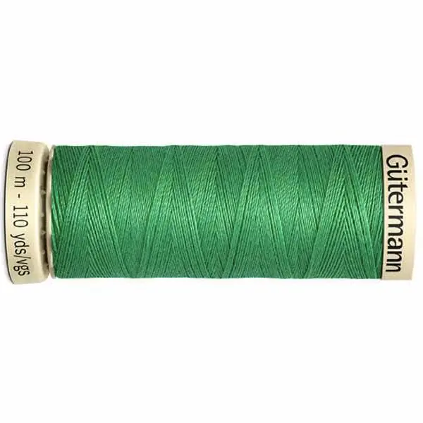 Bobina de 100 m de hilo coselotodo verde (ref 401) de Gütermann