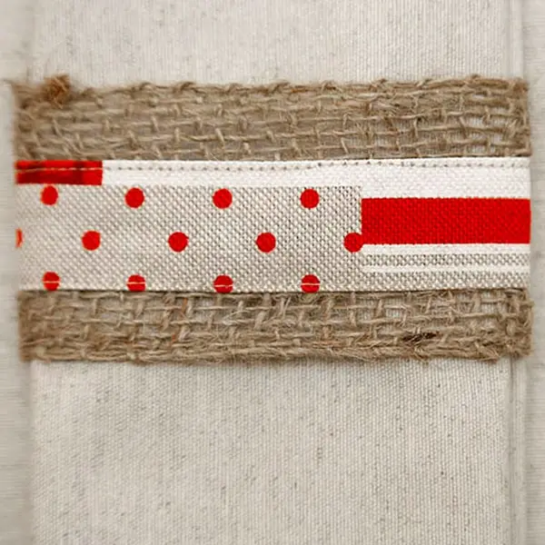 Para guardar tu servilleta a conjunto. Ancho 5 cm - diámetro 10 cm