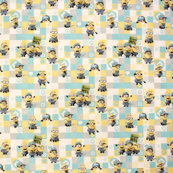 Los simpáticos Minions de Gru en esta tela de tonos amarillo y azul