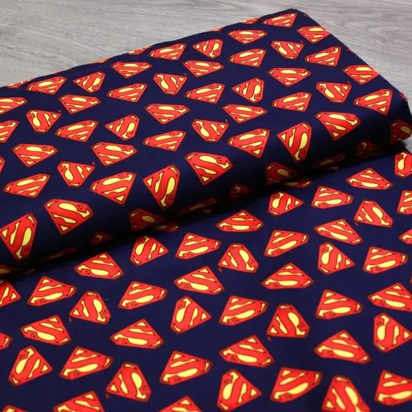 Superman logo — vista 3