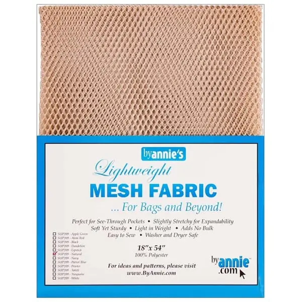 Se puede poner en la lavadora y la secadora. Color beige. Medida 45 x 137 cm