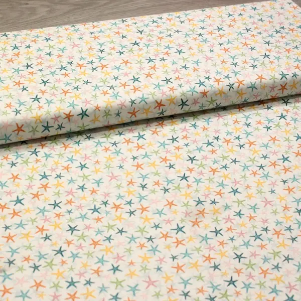 Starfish, Tela de fondo blanco con estrellas de mar en diferentes colores — vista 3