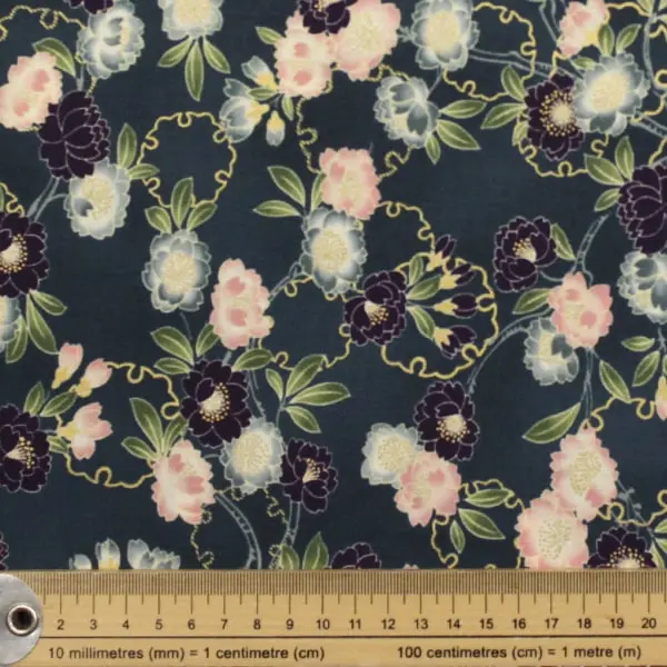 Daisies 14, Tela japonesa estampada con flores en fondo azul y toques dorados — vista 2