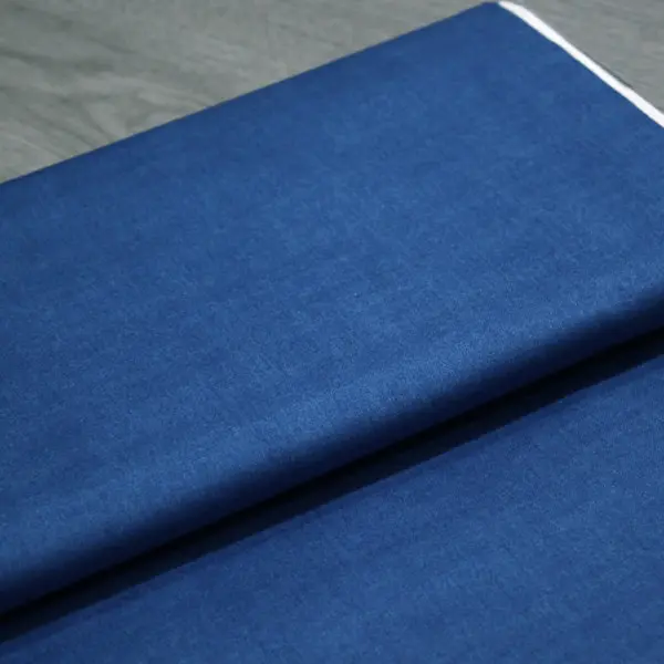 B11 Ultramarine, Tela de algodón colección Linen Texture de Makower color Azul Eléctrico — vista 3