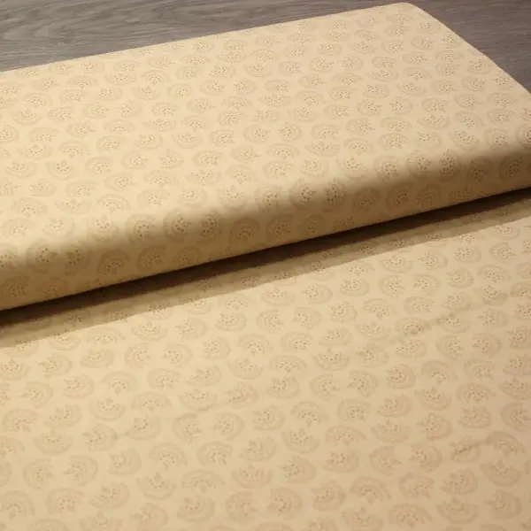 Abanico Beige, Abanicos en beige de la colección Bygone Browns de Sheryl Johnson — vista 3