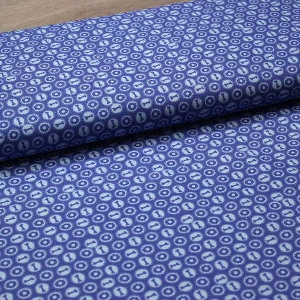 Huesitos Azul, Tela color azul estampada con círculos y huesitos de perro  — vista 3
