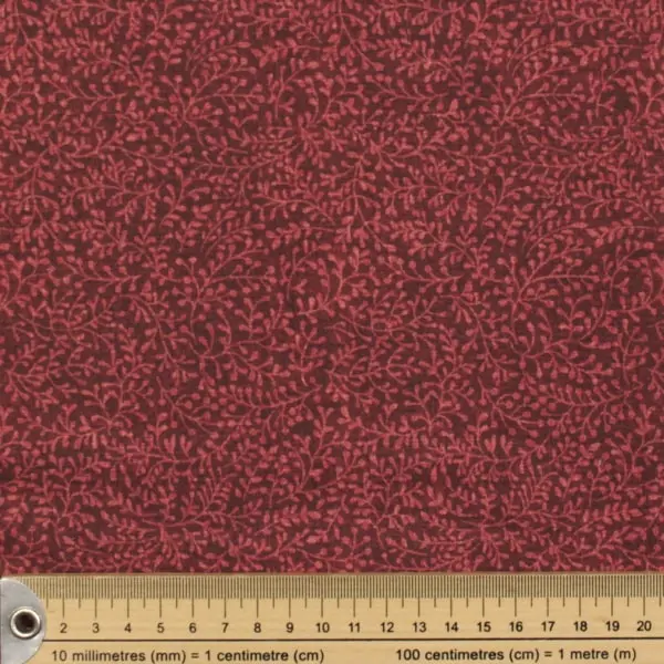 Cottage 13140, Tela de Jan Shore en tonos granates con estampados de ramas y hojas — vista 2