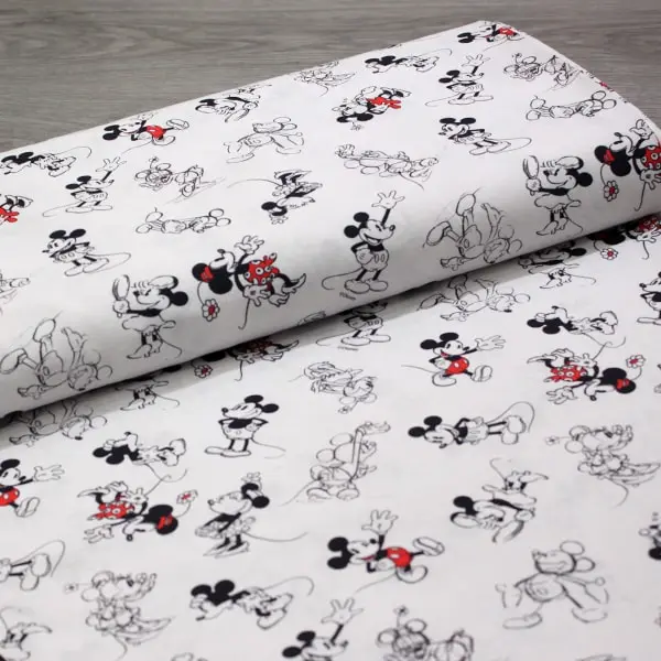 Mickey & Minnie, Mickey y Minnie Mouse en blanco y negro con detalles en rojo — vista 3