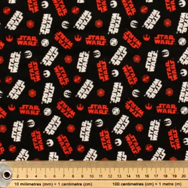 Star Wars Logo, El logo de Star Wars en blanco y rojo estampado sobre negro — vista 2